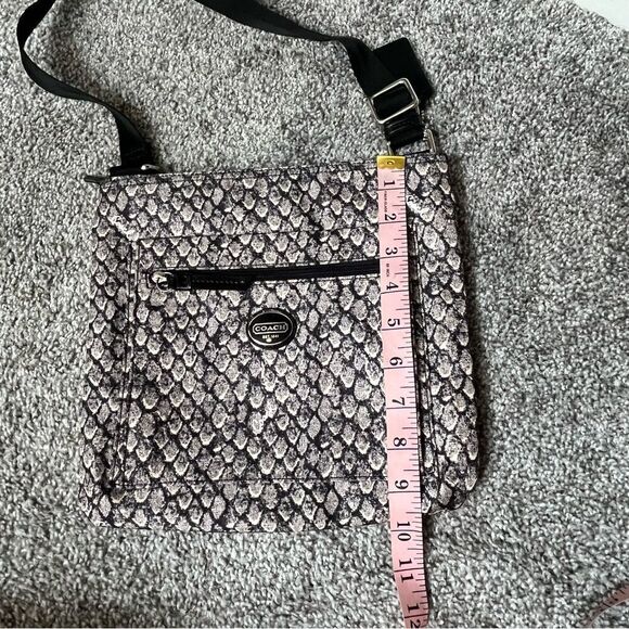 Coach Taylor Snake Print Swingback Crossbody Purse - Picture 12 of 13